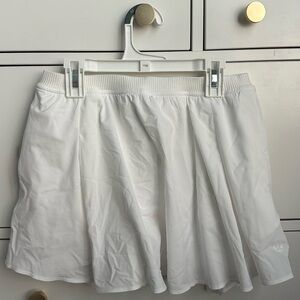 Lululemon Athletica White Mini Skirt